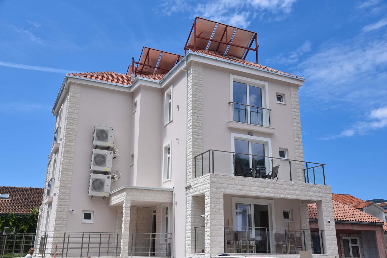 Apartment L Palace Budva Ngoại thất bức ảnh