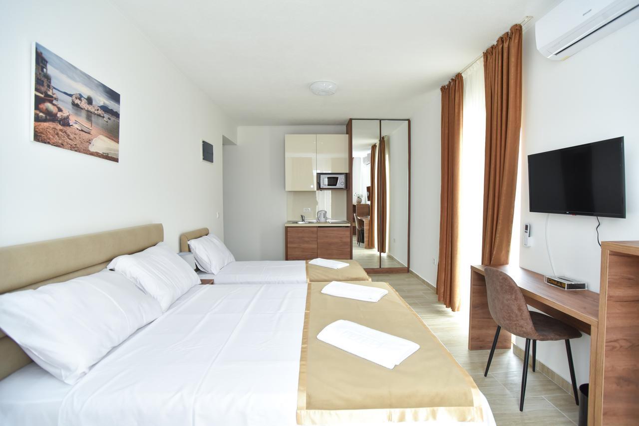 Apartment L Palace Budva Ngoại thất bức ảnh