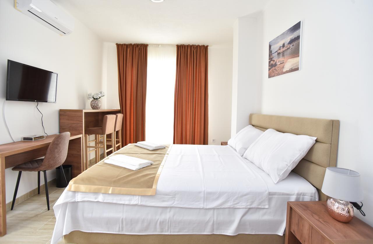 Apartment L Palace Budva Ngoại thất bức ảnh