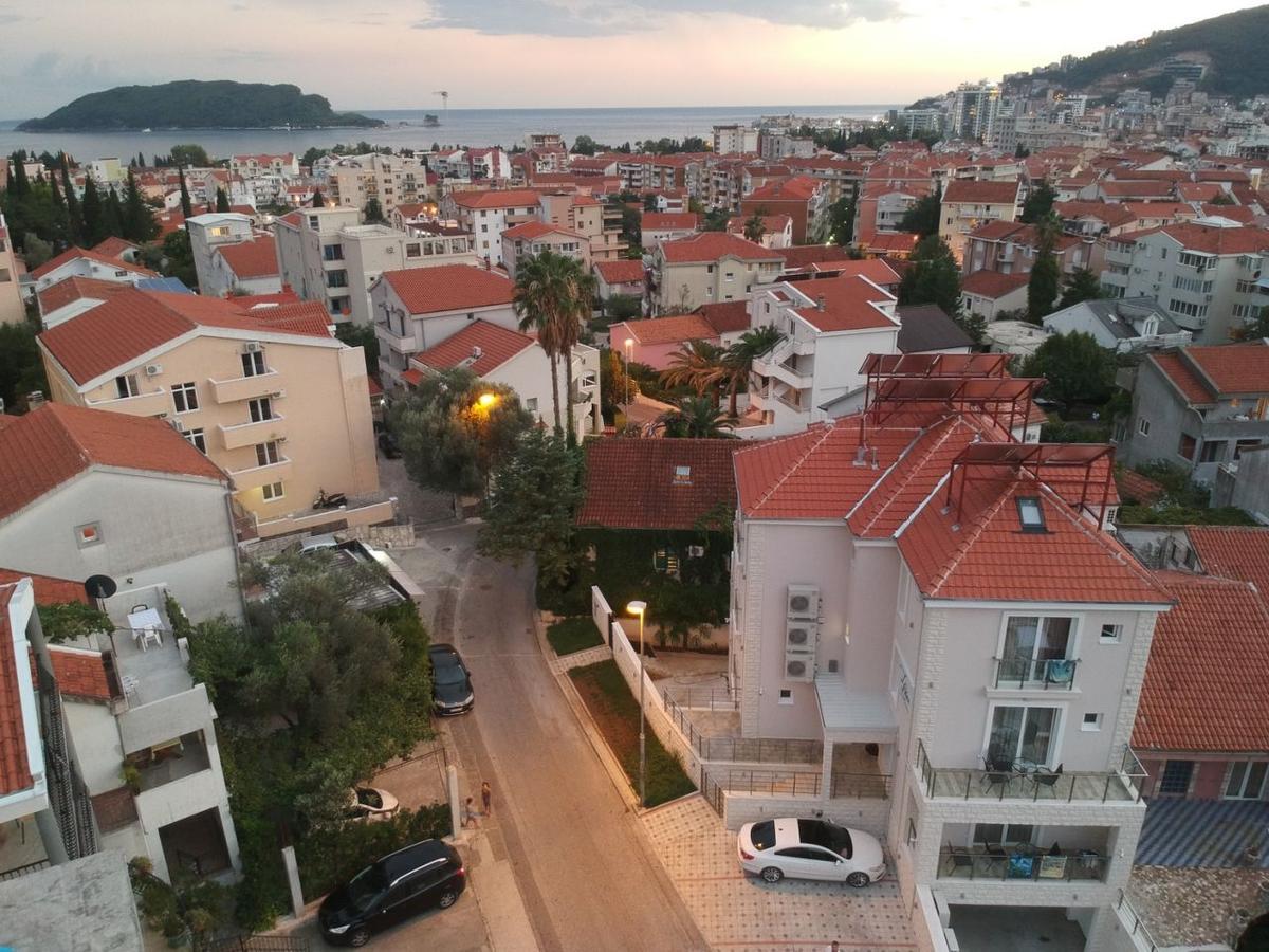 Apartment L Palace Budva Ngoại thất bức ảnh
