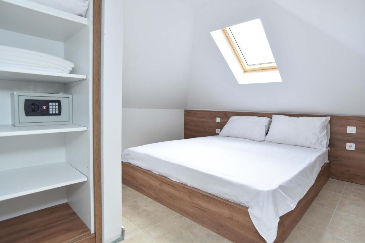 Apartment L Palace Budva Ngoại thất bức ảnh