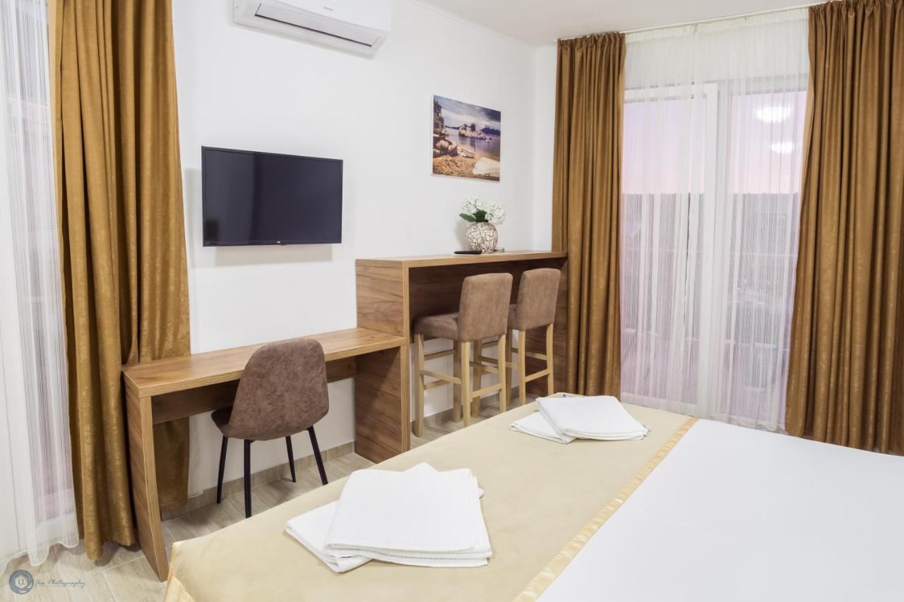 Apartment L Palace Budva Ngoại thất bức ảnh